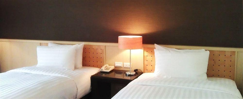 Lealea Garden Hotels - Moon Lake Yuchi Exterior photo