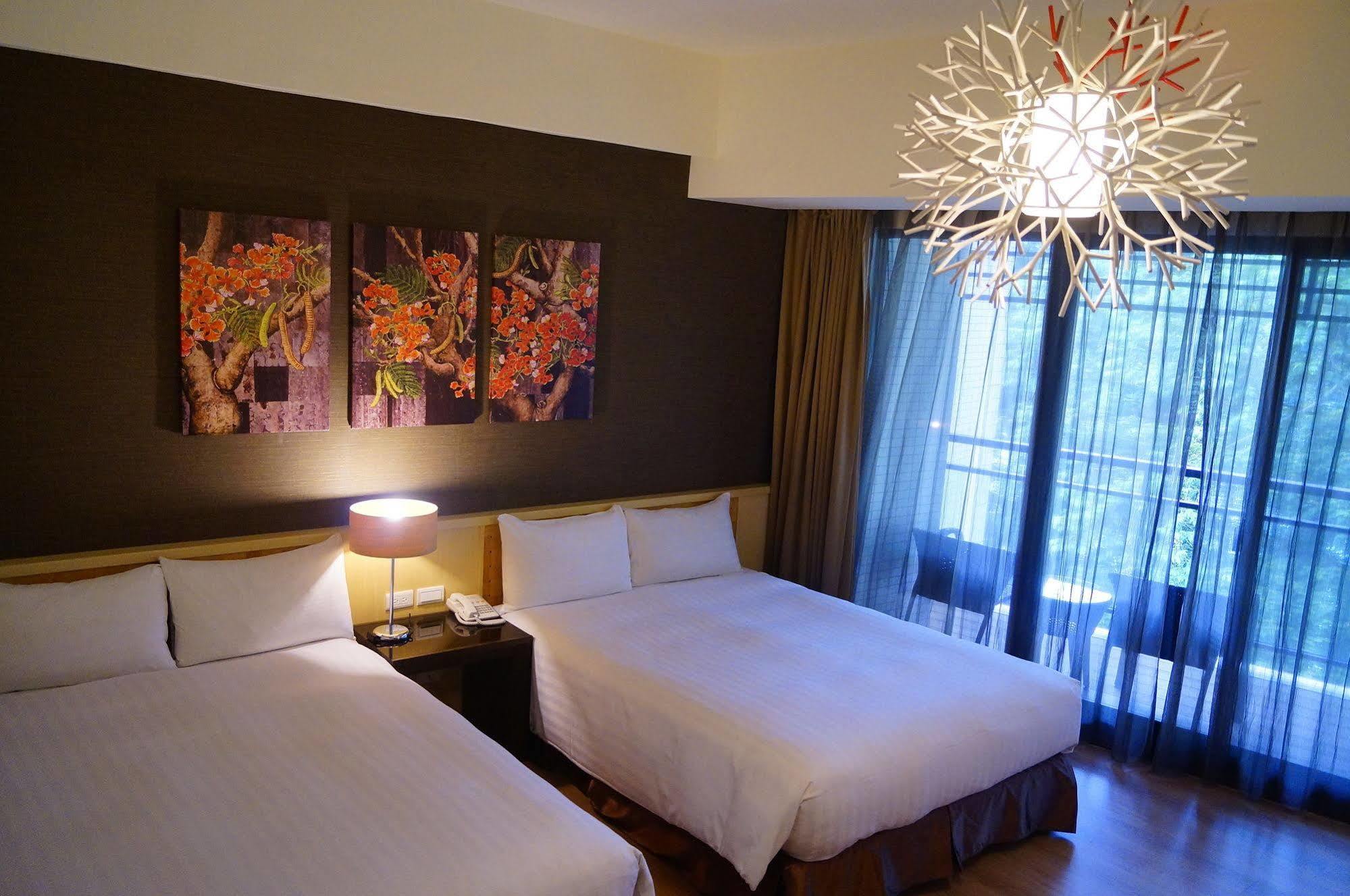 Lealea Garden Hotels - Moon Lake Yuchi Exterior photo